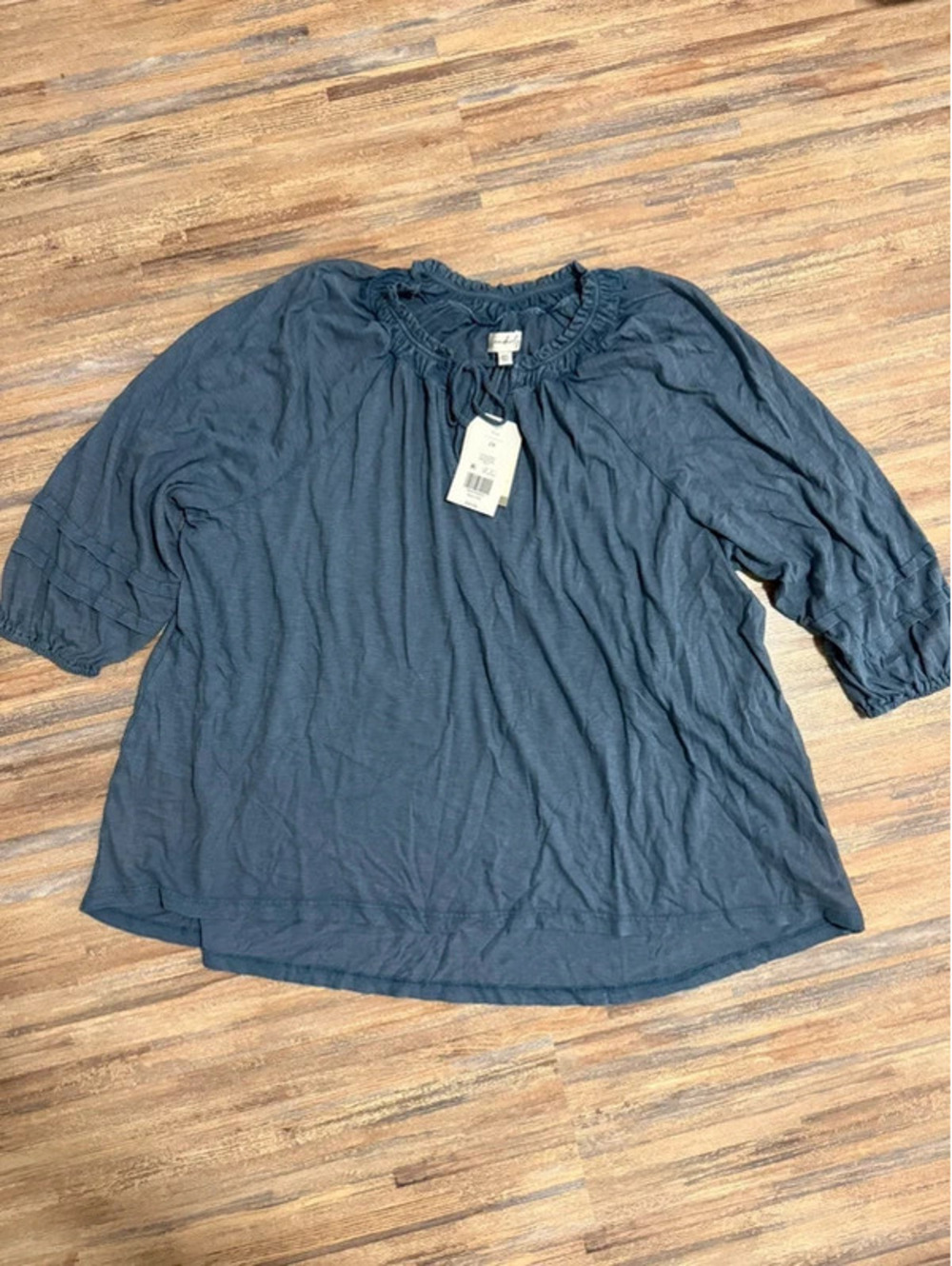 Wonderly blouse size 2X